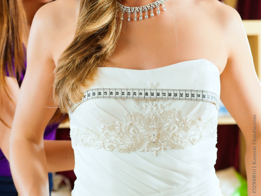 Brautkleid-Anpassung im Atelier – Beispiel für professionelle Änderungen bei LAFANTA Berlin