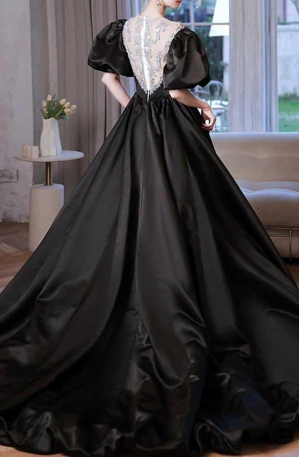 Barock Brautkleid in Schwarz Satin – LAFANTA Dark Couture Berlin